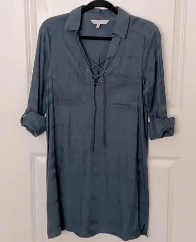 Cupcakes and Cashmere Vasha Blue Shift Dress Small