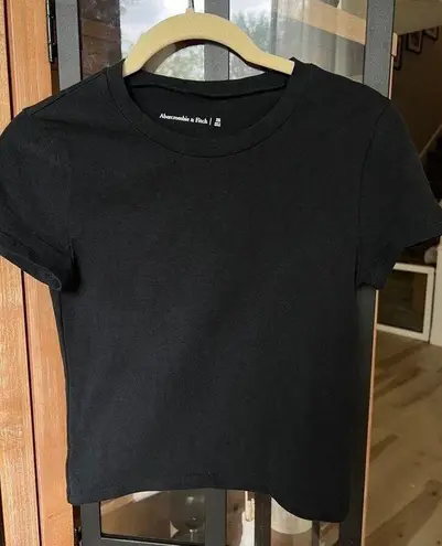 Abercrombie & Fitch Abercrombie T-Shirt short sleeves Soft Matte Seamless Baby Tee basic - Image 1