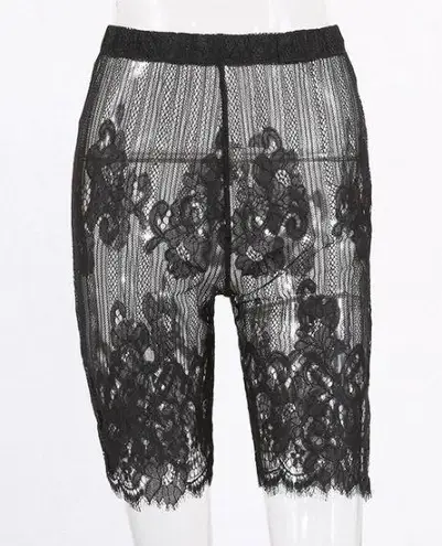 Lace Biker Shorts Black