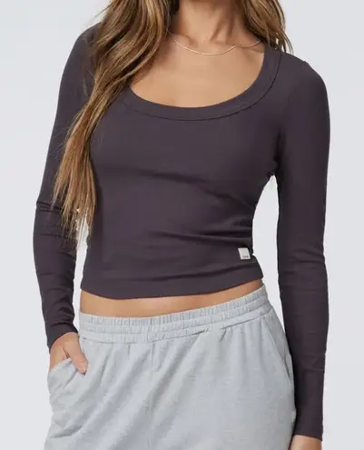 Vuori Long Sleeve Pose Scoop Tee sangria gray colorway ribbed no size tag