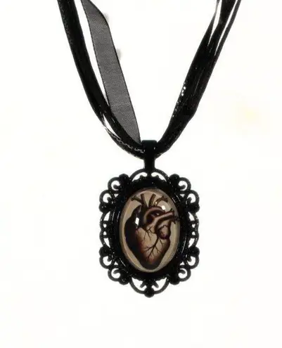 Handmade Anatomical Heart Gothic Necklace ā Red & Sepia Cameo