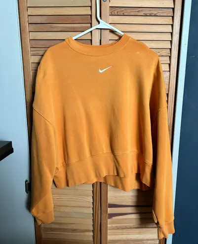 Nike Cropped Sweatshirt