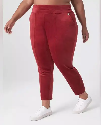 Lane Bryant NWT LIVI Active  Velour Jogger Burgundy Red Sz 30/32 Rhubarb