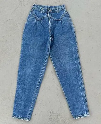 ZENA Vintage made in USA hi rise taper leg pleated V yoke bareback jeans cowgirl