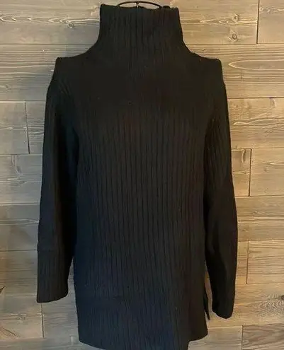 Elizabeth and James Black Turtleneck Sweater oversized