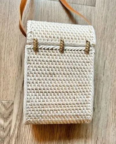 Boho White Rattan Crossbody Mini Phone Purse