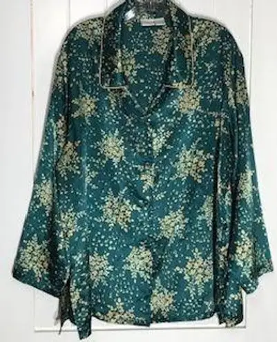 gilligan and o'malley  Silky Collared Button Front Loungewear Pajama Top Green Gold