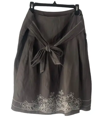Metro Wear Women's Size Large Grey Embroidered Tie Above Knee Skirt Gray