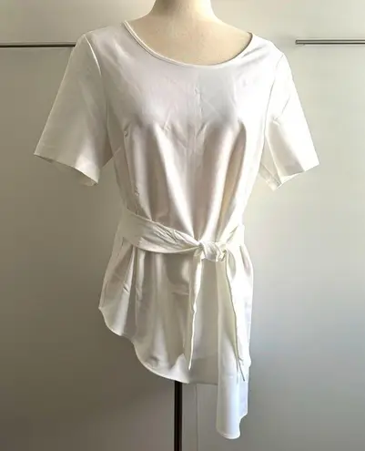 G.I.L.I Size M White Sleek Chic Top Blouse Tie Waist Business Casual Preppy Gili Size M