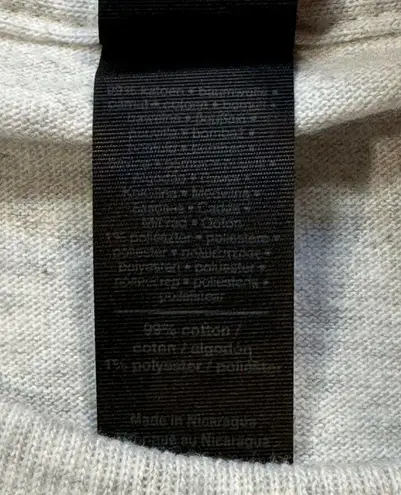 Gildan Adventure Awaits Green Heart Women’s Large T-Shirt Short Sleeve - Image 6