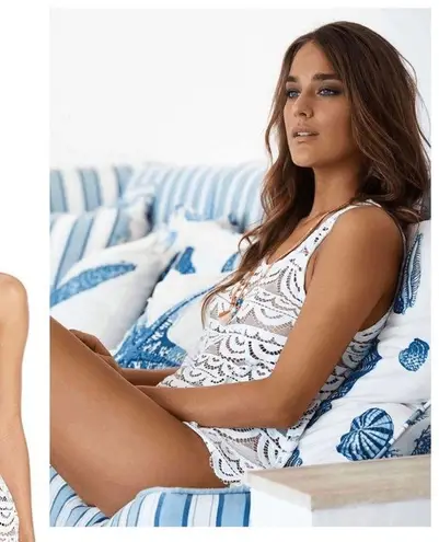 PilyQ  Water Lily Lace Swimsuit Coverup Tank