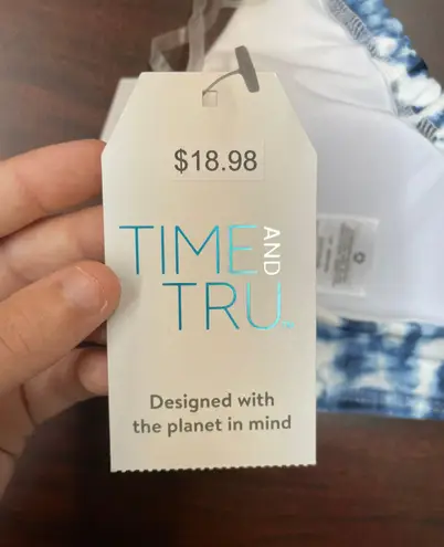 Time & Tru NWT  Tie Front Halter Tie Dye Bikini Top - Image 4