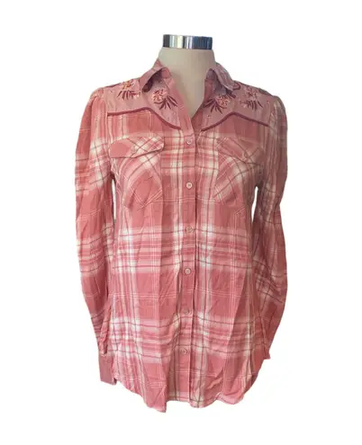Wonderly button down shirt Western Wear long sleeve embroidered top Size XS NWT