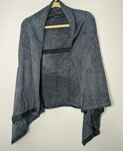 Lululemon  Vinyasa Wrap Scarf OS - Image 1