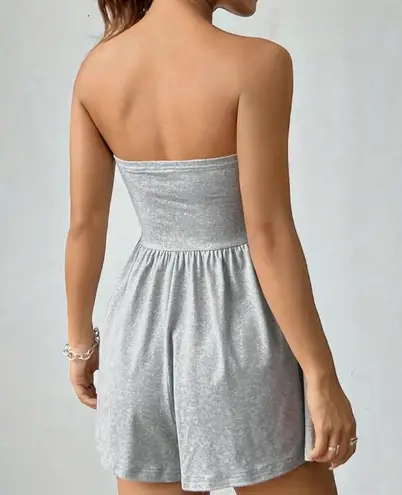 Boutique NEW Grey Solid Color Sleeveless Romper