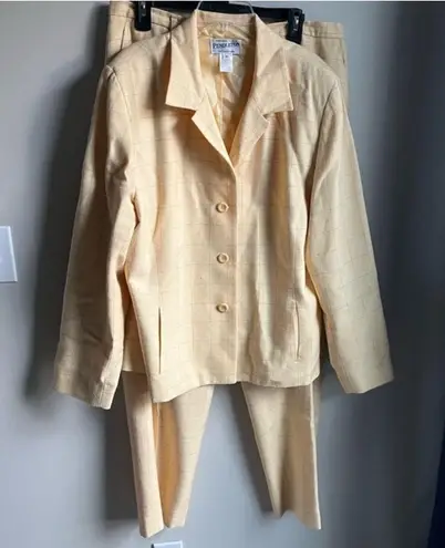 Pendleton Rayon, Wool & Silk Blend Trouser Pant Suit Size 16 and Gorgeous Yellow
