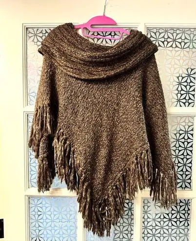 Nine West  brown sweater turtleneck shawl poncho large