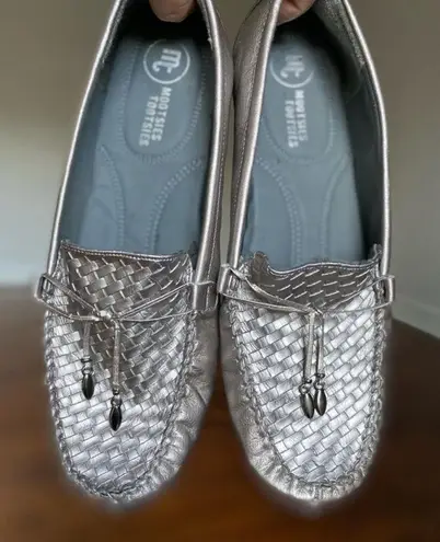 Mootsies Tootsies Metallic Leather Loafers Quiet Luxury Classic Woven Yacht Luxe