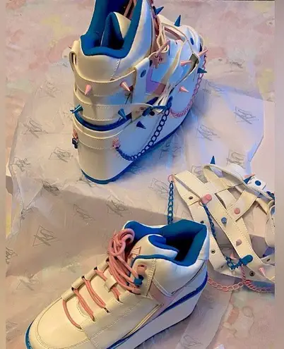 Platform grunge/punk style premium designer sneakers w spike harness sz:7 & 8NEW White Size 8