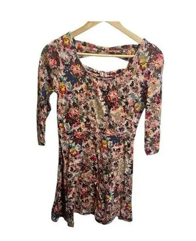 Xhilaration  Women’s Size M Pink Floral Fit & Flair Long Sleeve dress