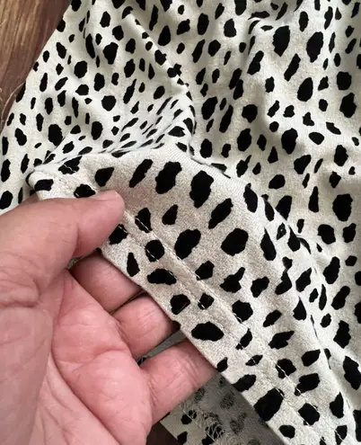 Streetwear Society Women's Leopard Print Beige Flare Shorts Size Medium