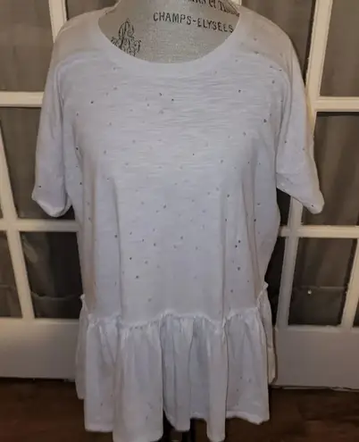 Torrid NWT  Womens White Destructed Peplum Tee Shirt 3 3X‎ thumbnail 1