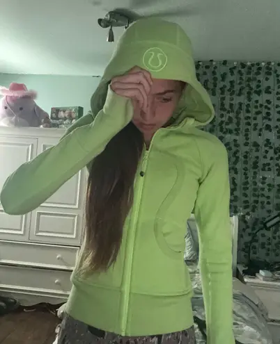 Lululemon Scuba Hoodie *Stretch (Lined Hood) Size 2