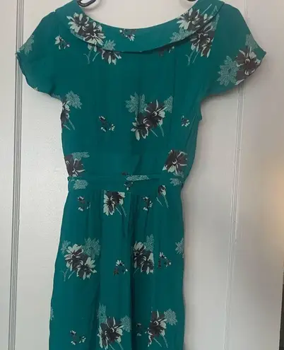 American Eagle  Collared Floral Dress