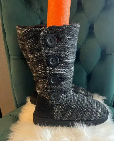 Women 100% Acrylic Knit Side Buttons Pull