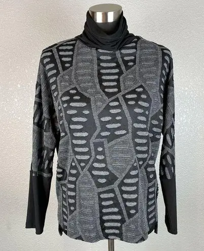 Frank Lyman Womens High Low Turtleneck Top 8 M Black Gray Geometric Long Sleeve