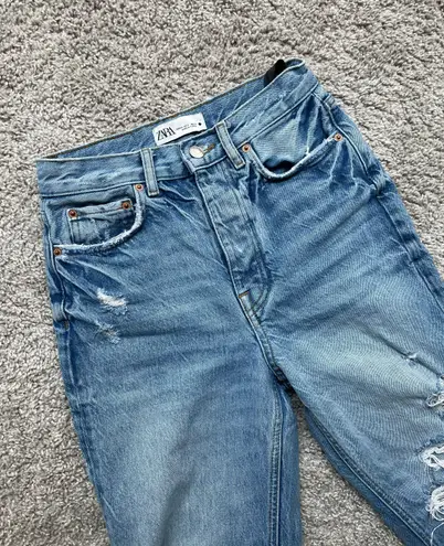 ZARA high waisted ripped knee distressed straight leg denim jeans