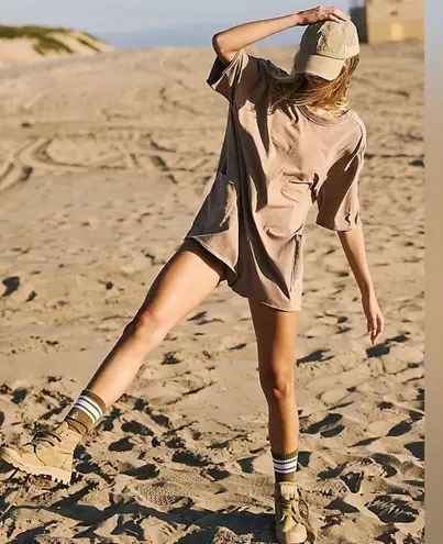 Free People NEW! $60  Movement XS HOT SHOT TEE ROMPER Shorts ONESIE Mocha Latte - Image 2