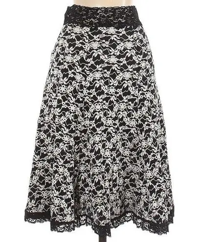 CAbi  Skirt Black White Elastic Lace Floral Embroidered Size S Small Stretch