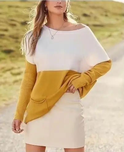 Tea N Rose Colorblock Front Pocket Cream & Mustard Sweater Fall M/L