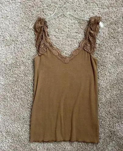 Buckle  tank top!