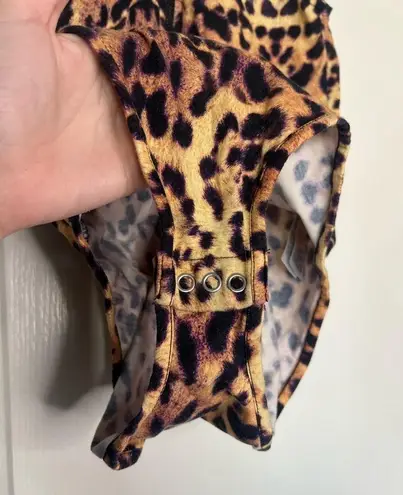 Topshop  Cheetah Print Zipper Bodysuit