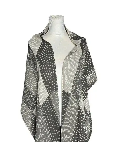 Handmade Mudcloth Ruana Gray and Black Geometric Handwoven Shawl Malian Bogolan