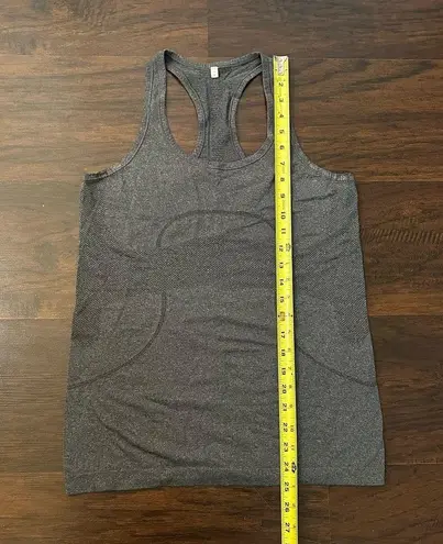 Lululemon Swiftly Tech gray racerback tank top size 8