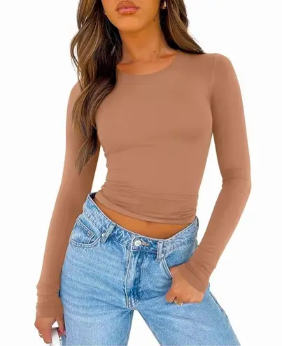 Reoria Long Sleeve Cropped Top in Nude Size XXL Tan