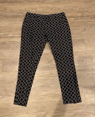 Amanda & Chelsea Black and White Pants