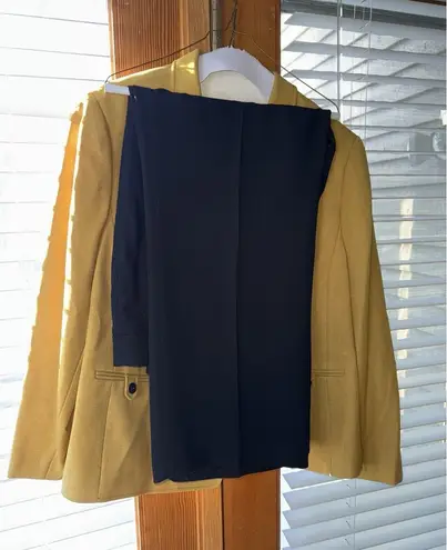 Tahari Arthur S. Levine Pants and Jacket 2pc Women’s Suit Size 24W Office Wear