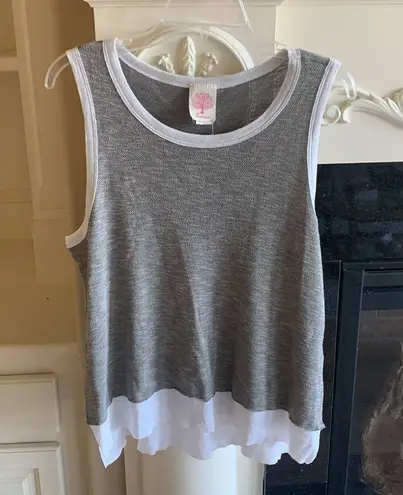 Freeloader Top Roomy Small Lightweight Tank Womens Small