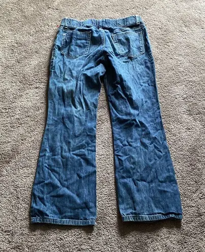 Old Navy  Maternity Bootcut Jeans Woven Waistband SIZE 6-Short