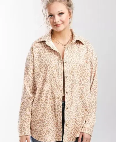 Daytrip NWT  Leopard Print Shacket Medium