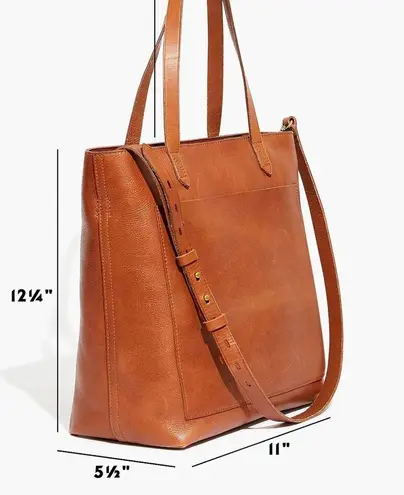 Madewell  leather Medium Transport Tote in color English saddle