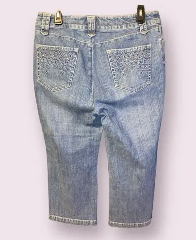 Chico's Chico’s Platinum Cropped Jeans with Embellished Pockets - size 1.5 (10)