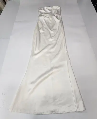 Nookie Emelie Strapless Gown in White