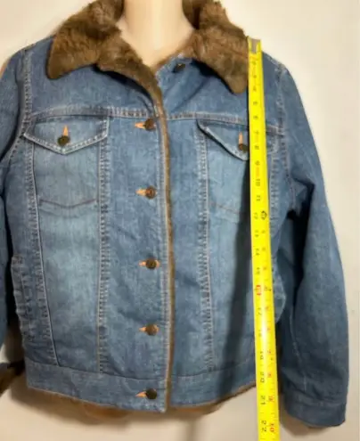 Marvin Richards Women's warm denim jacket . Size: L. Price: $28.