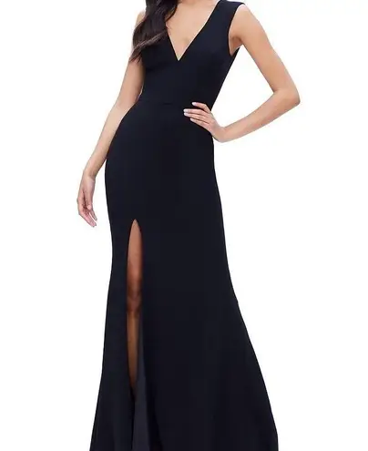 Dress the Population Sandra Navy Sleeveless Gown – Size Large