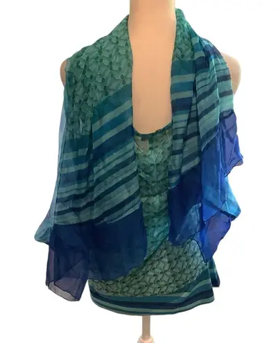 Live and let live Blue and Green Flowy Blouse Multiple Ways to Wear. WORN ONCE - Image 11